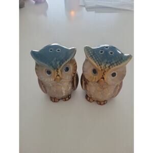Vintage Blue Tan Ceramic Owl Salt & Pepper Shaker Set 3 inch Tall With Plugs